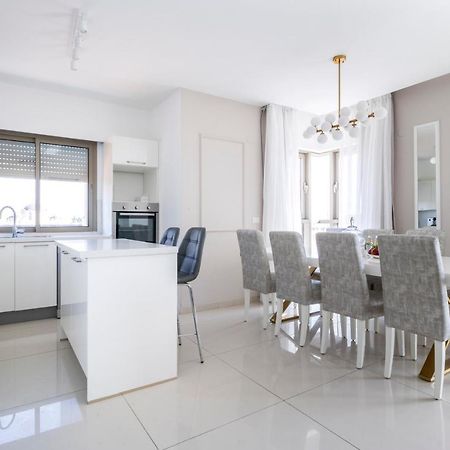 Luxury Three-Bedroom/Terrace Over Old City View Єрусалим Екстер'єр фото