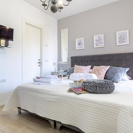 Luxury Three-Bedroom/Terrace Over Old City View Єрусалим Екстер'єр фото